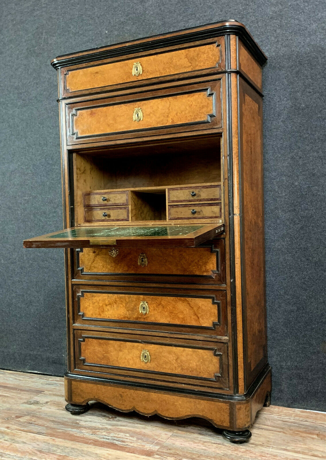 Napoleon III era secretary in elm and walnut marquetry