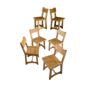 Set of solid oak chairs