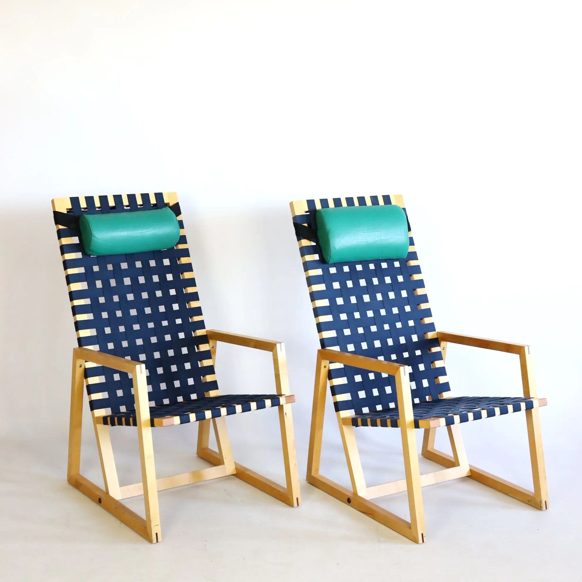 Paire de fauteuils « dozz »