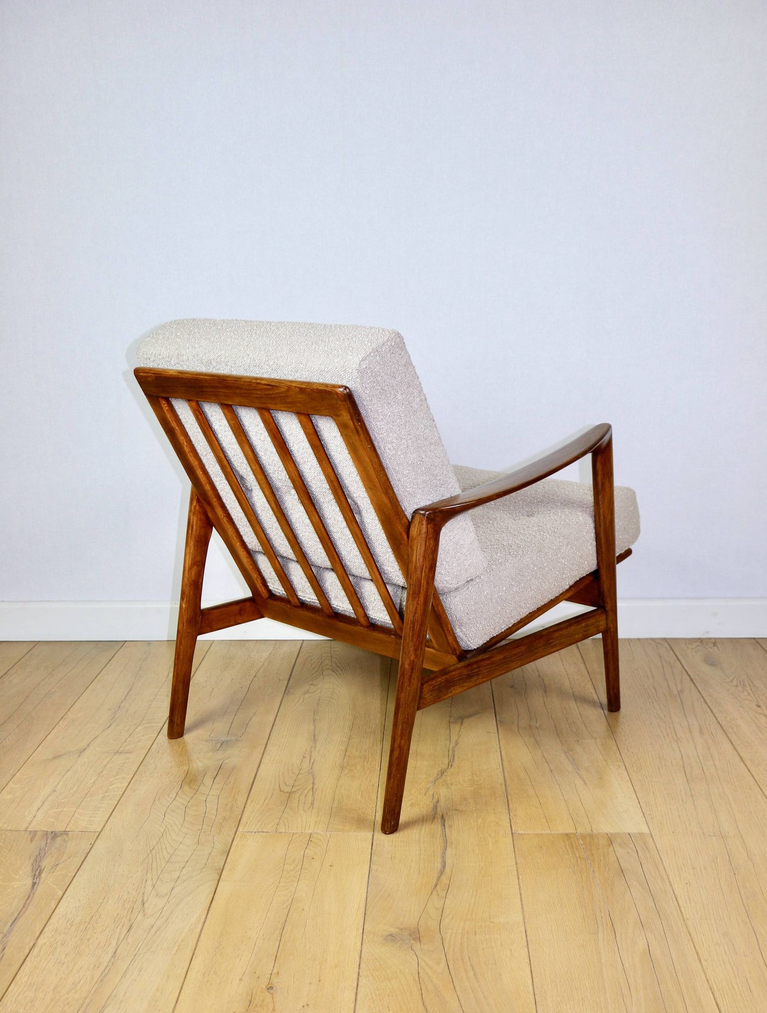 PRL armchair "Stefan" wooden beech vintage beige boucle - darker wood