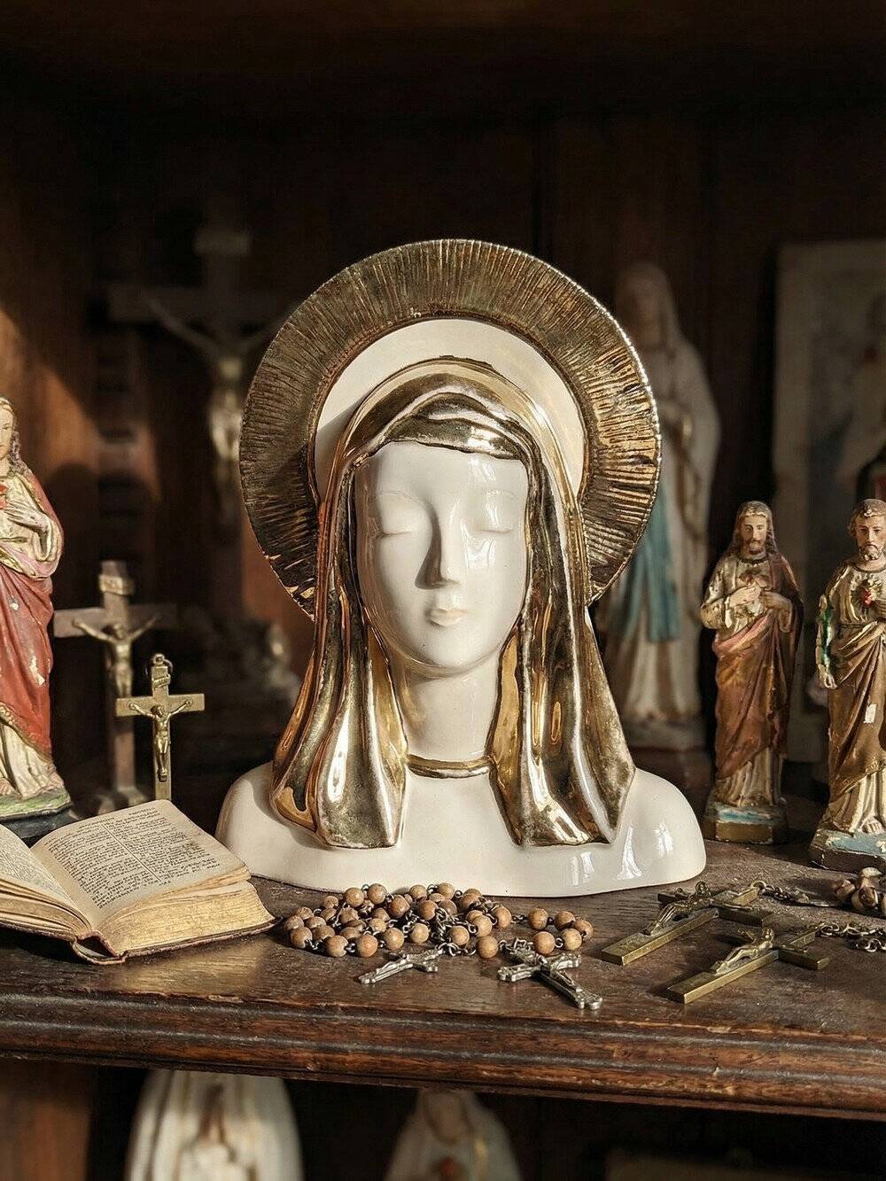 Virgin bust with halo, glazed ceramic, vintage/antique craftsmanship.