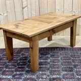 Cherry wood coffee table with sliding top, work from the 70s