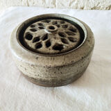 1960 sandstone flower picks