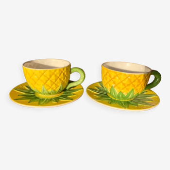 Duo of pineapple cups