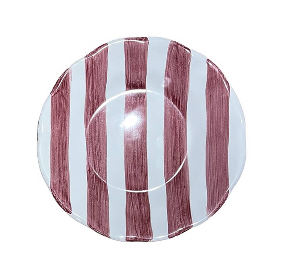 Burgundy striped plate 25cm