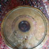 Retro living room round table