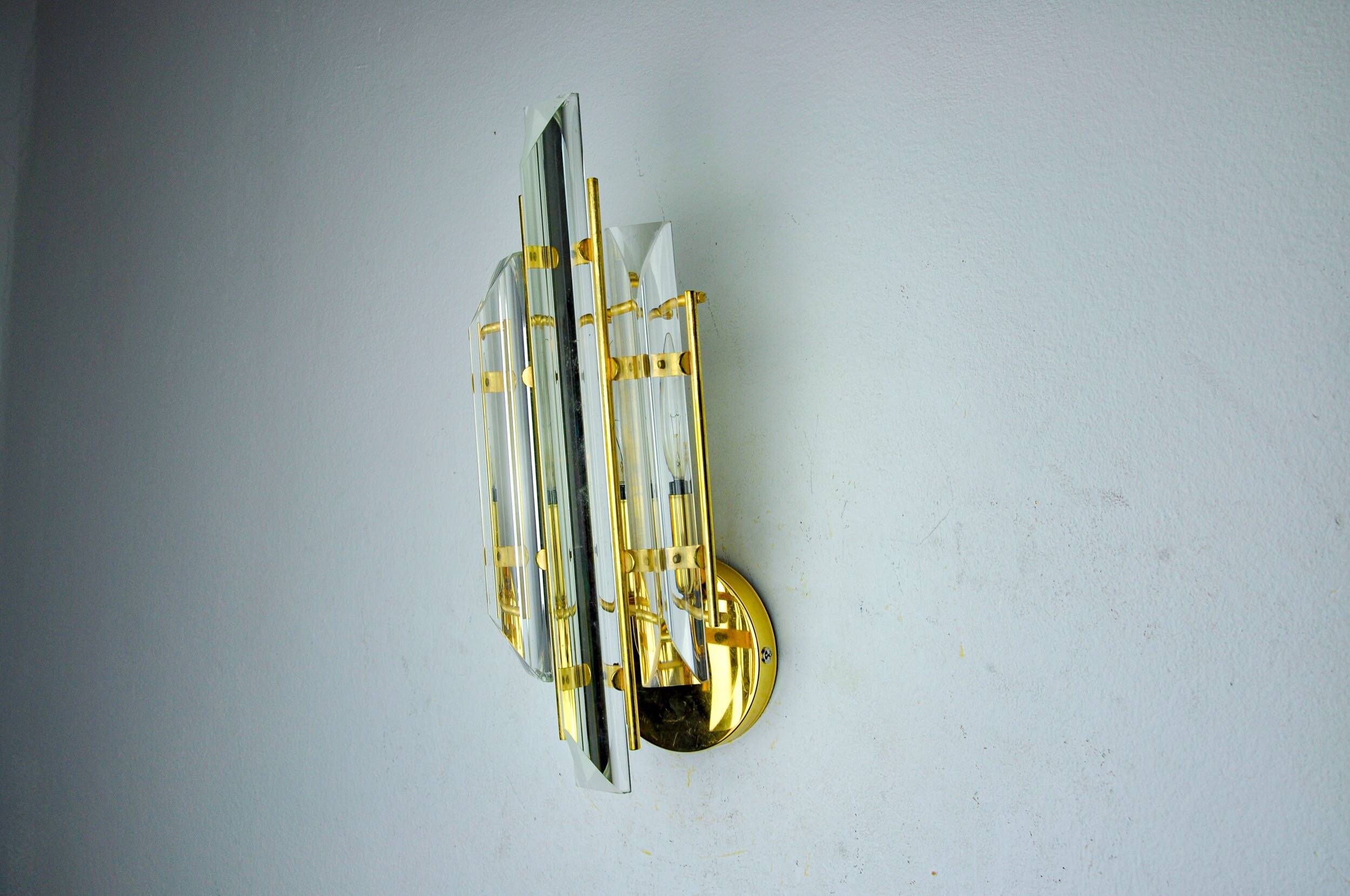 Venini wall lamp, triedri glass, murano, italy, 1970