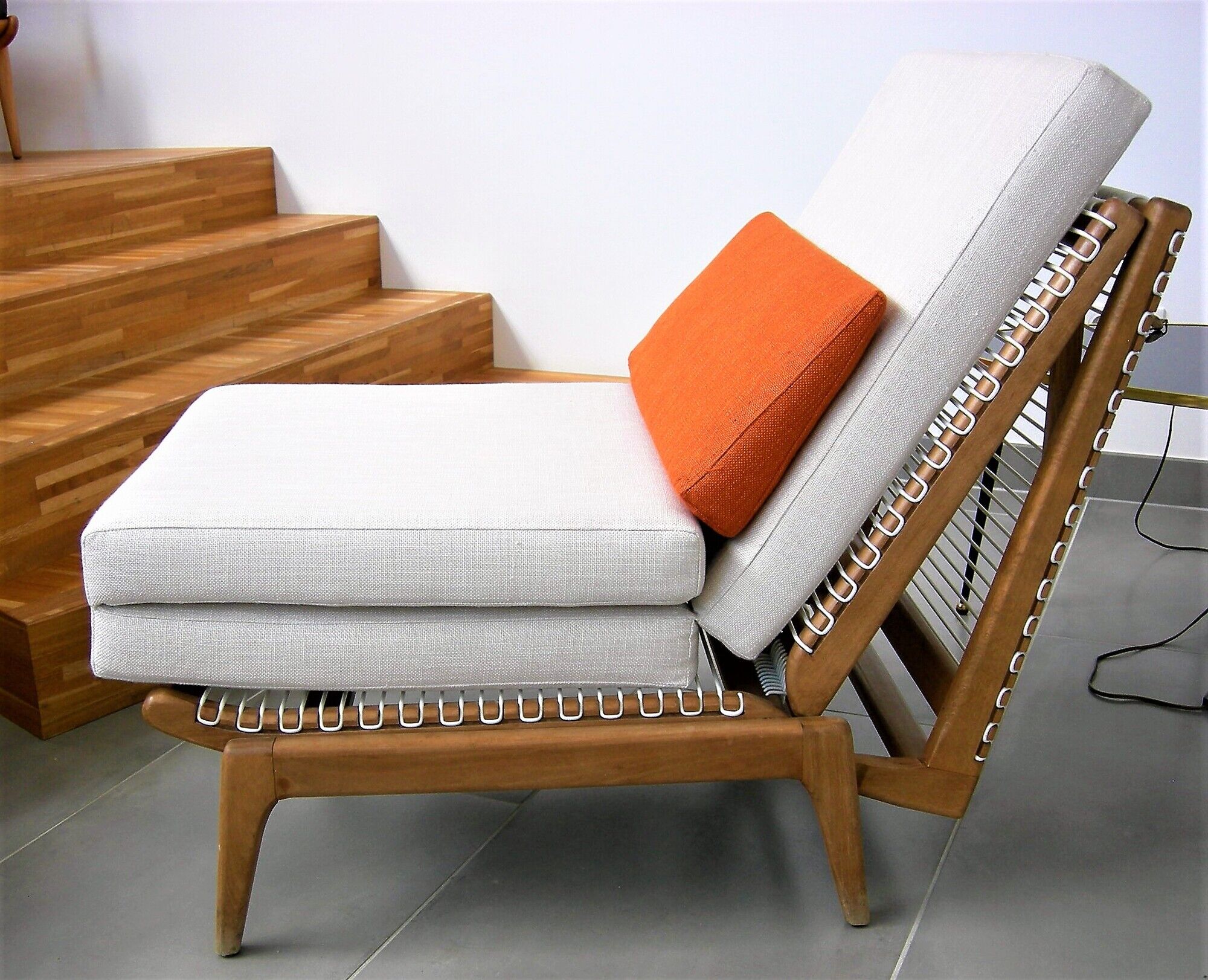 Chair of Georges Tigien