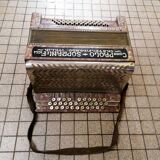 Ancien accordéon  Paolo Soprani