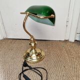 Green opaline banker lamp