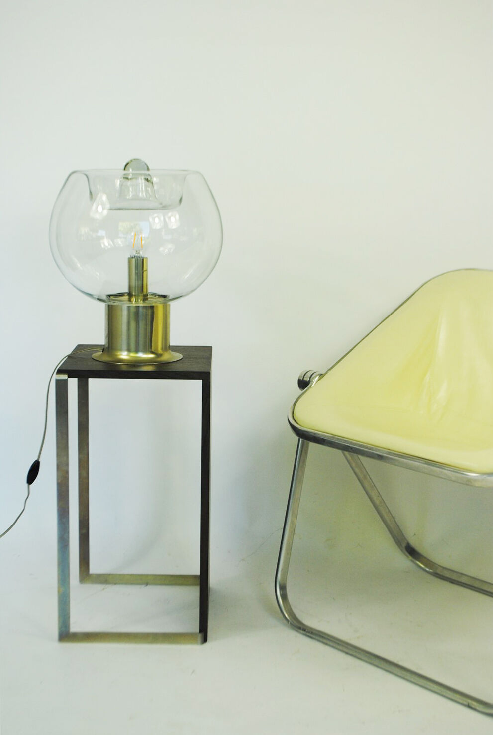 Doria hand blown glass lamp