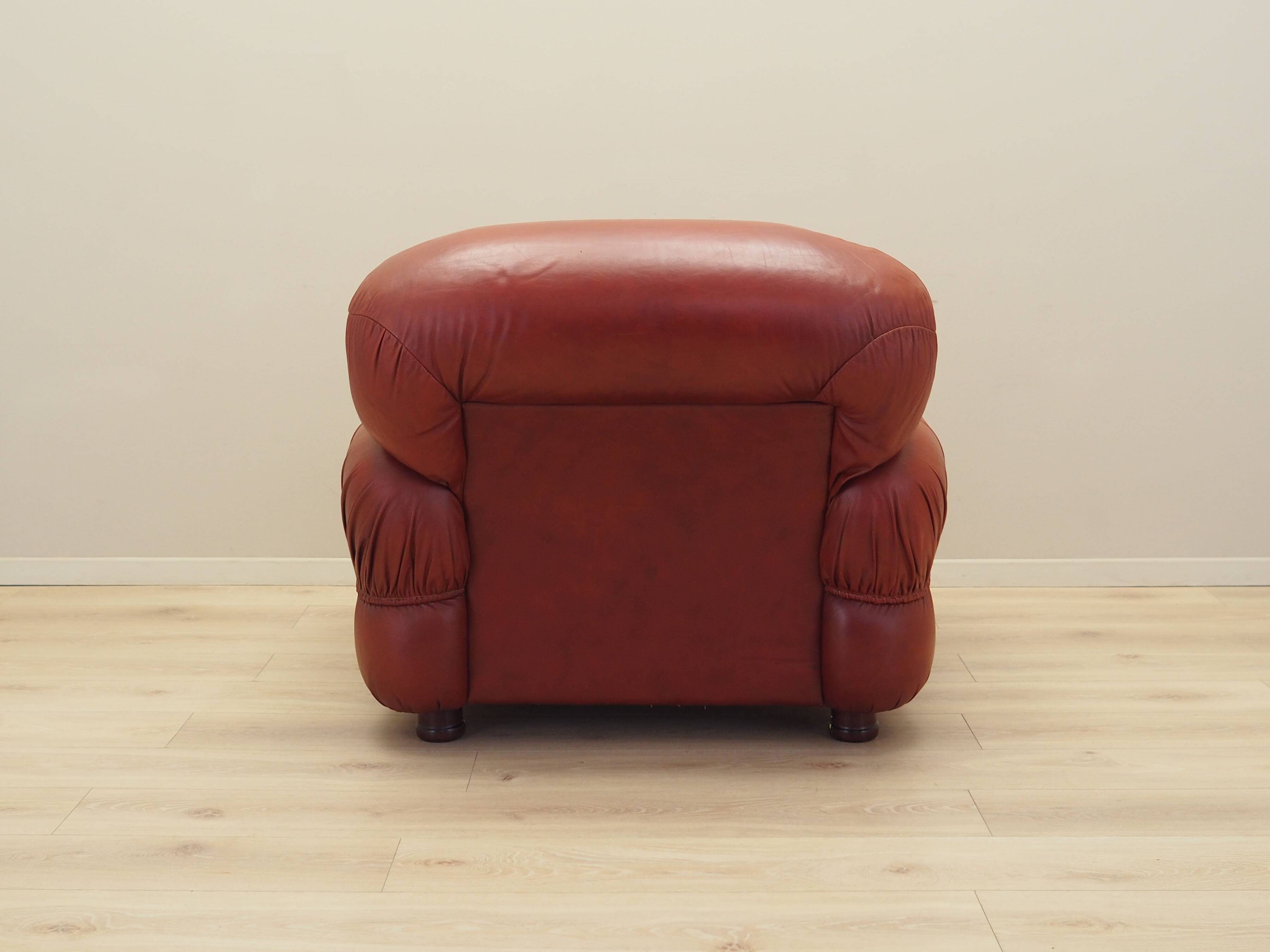 Burgundy armchair, Italian design, 1970s, production: Italy