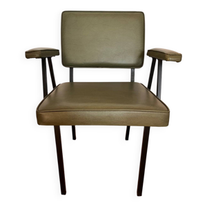 Fauteuil scandinave kaki