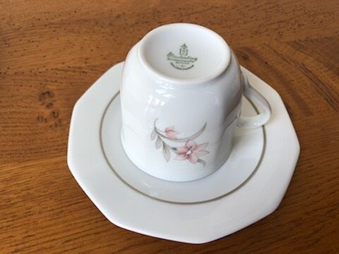 Service at Café Porcelaine Bavaria