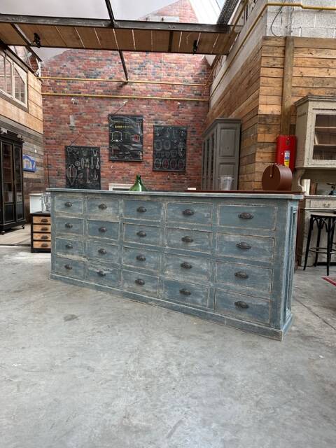 Trade furniture 20 drawers