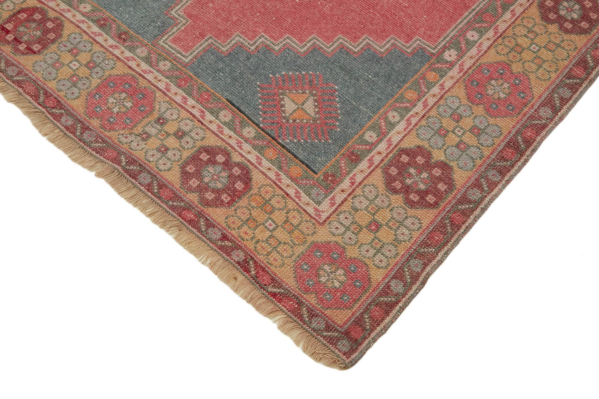 Turkish Vintage Anatolian Rug 115 cm x 219 cm