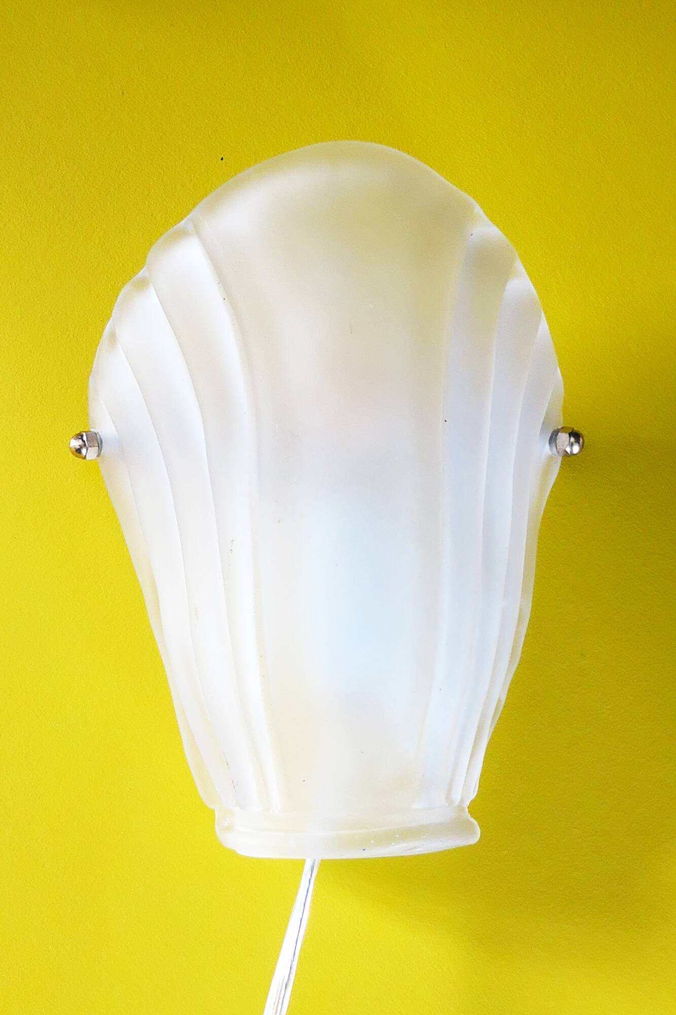 Frosted glass wall light in Art Deco style from the 1980s.
