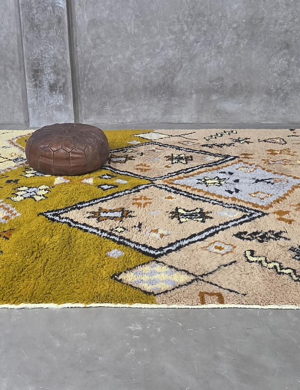 Berber carpet from Morocco - 303 x 253 cm