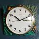 Horloge formica vintage pendule murale silencieuse "Beroz vert ocre"