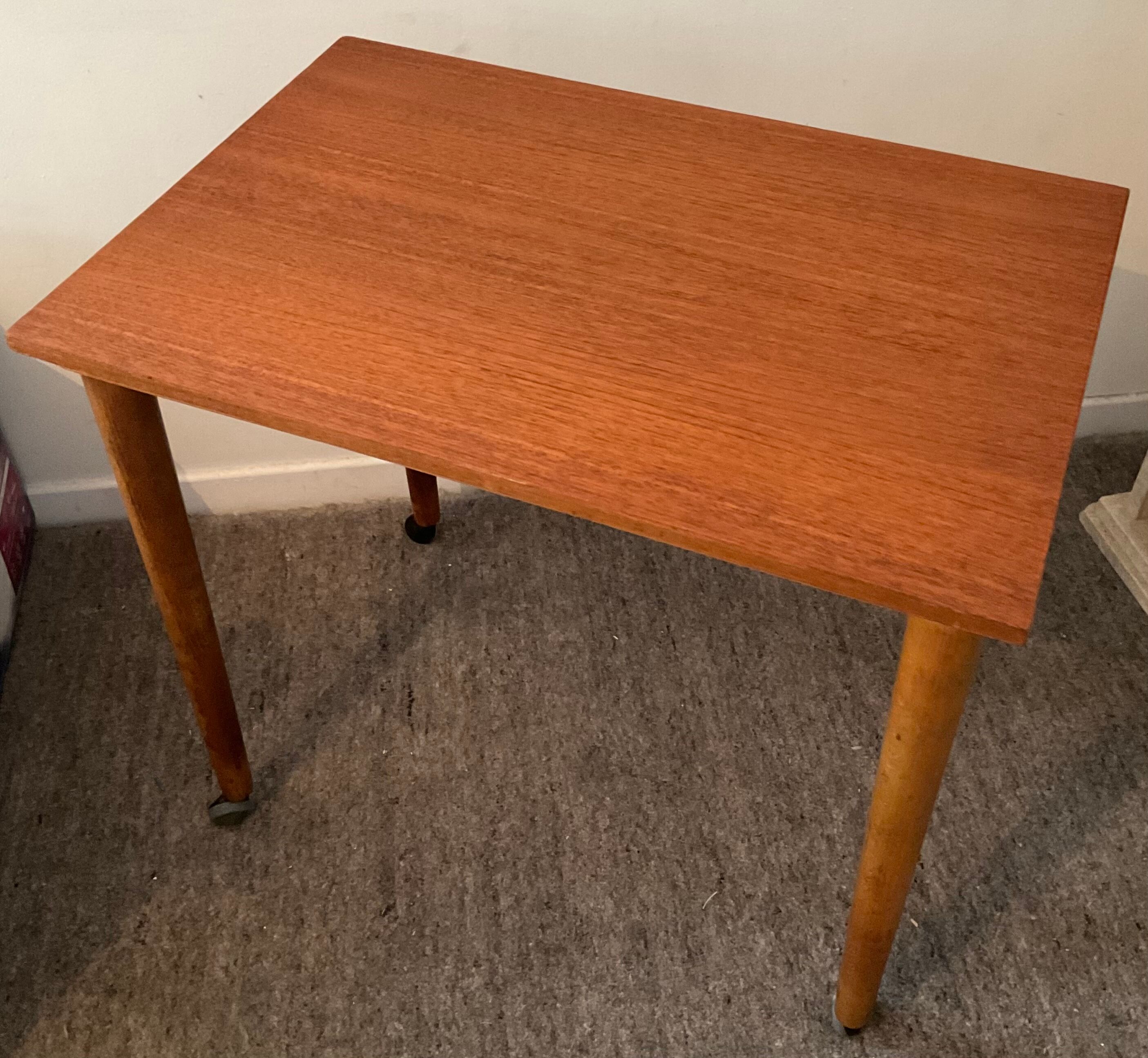 Scandinavian set by Poul Hundevad table and 4 folding teak stools