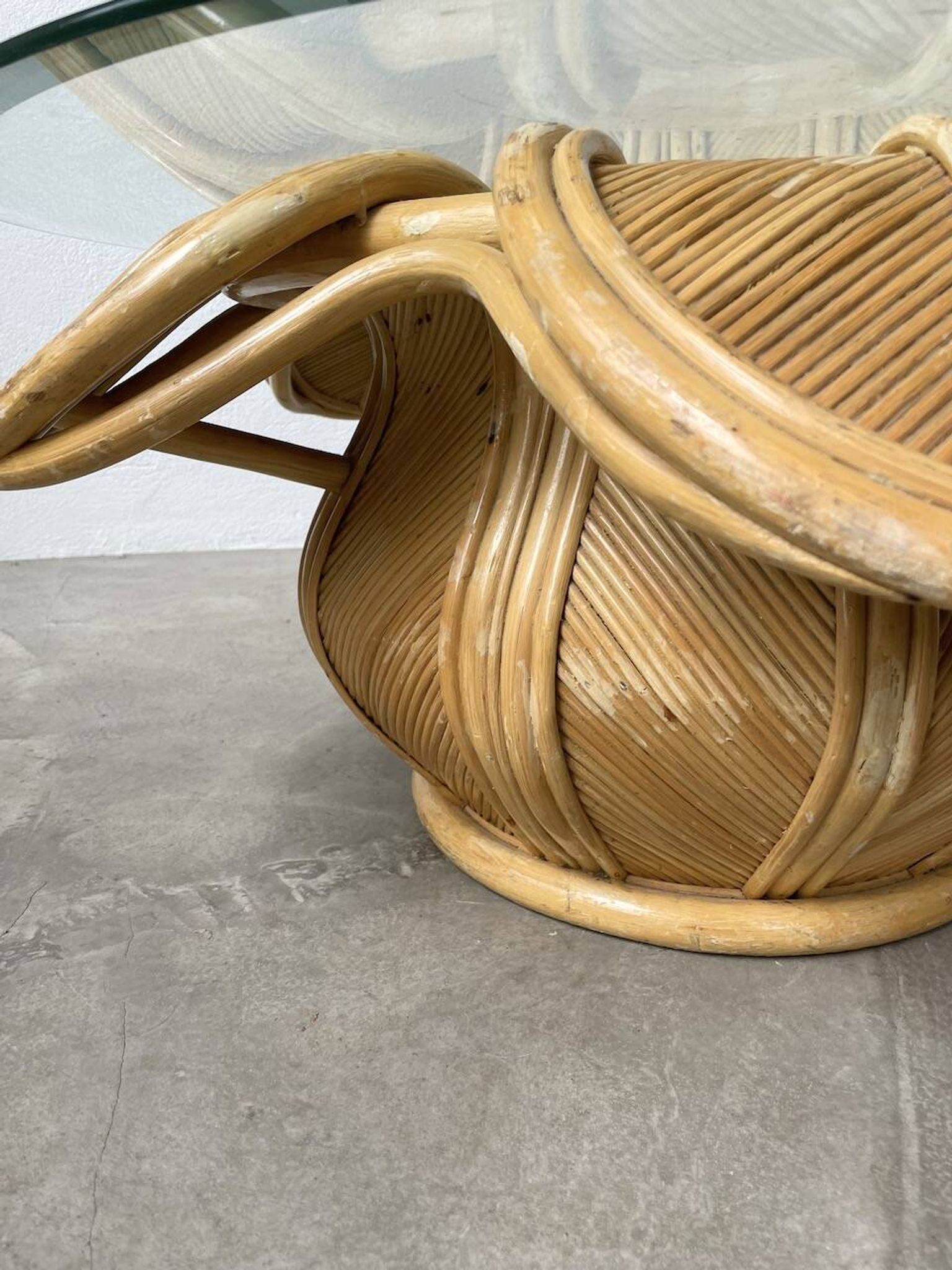 Vivai del sud “flower” rattan coffee table