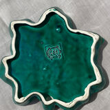 Vallauris leaf-shaped slip cup