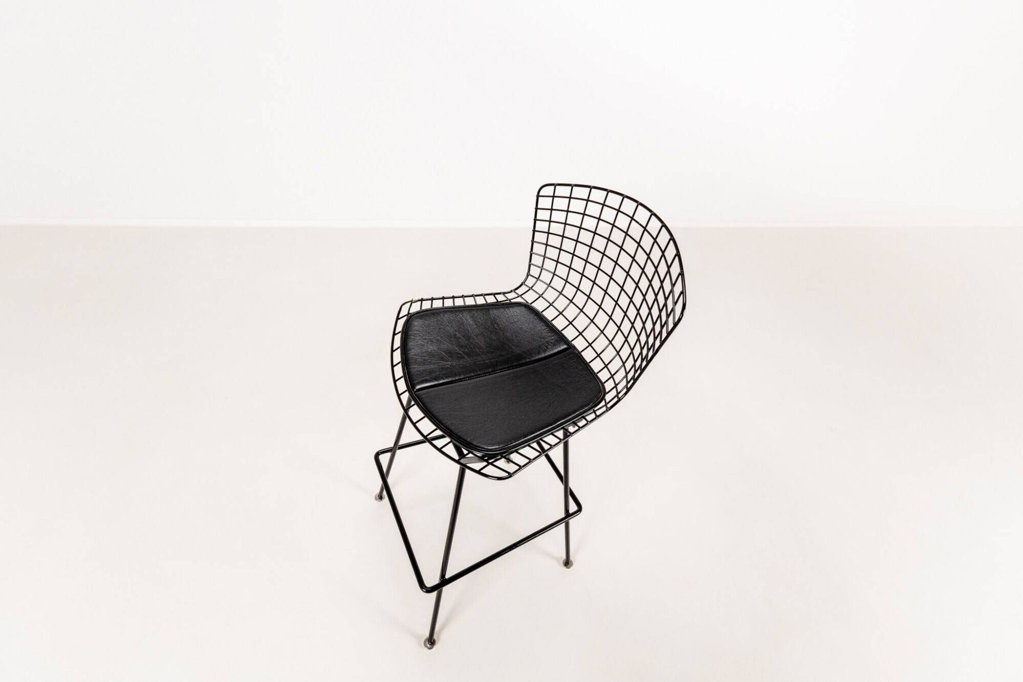Set of 4 barstools by Harry Bertoia for Knoll, 1980