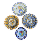 Lot de 4 assiettes décoratives colorées