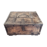 Boîte de correspondances ancienne