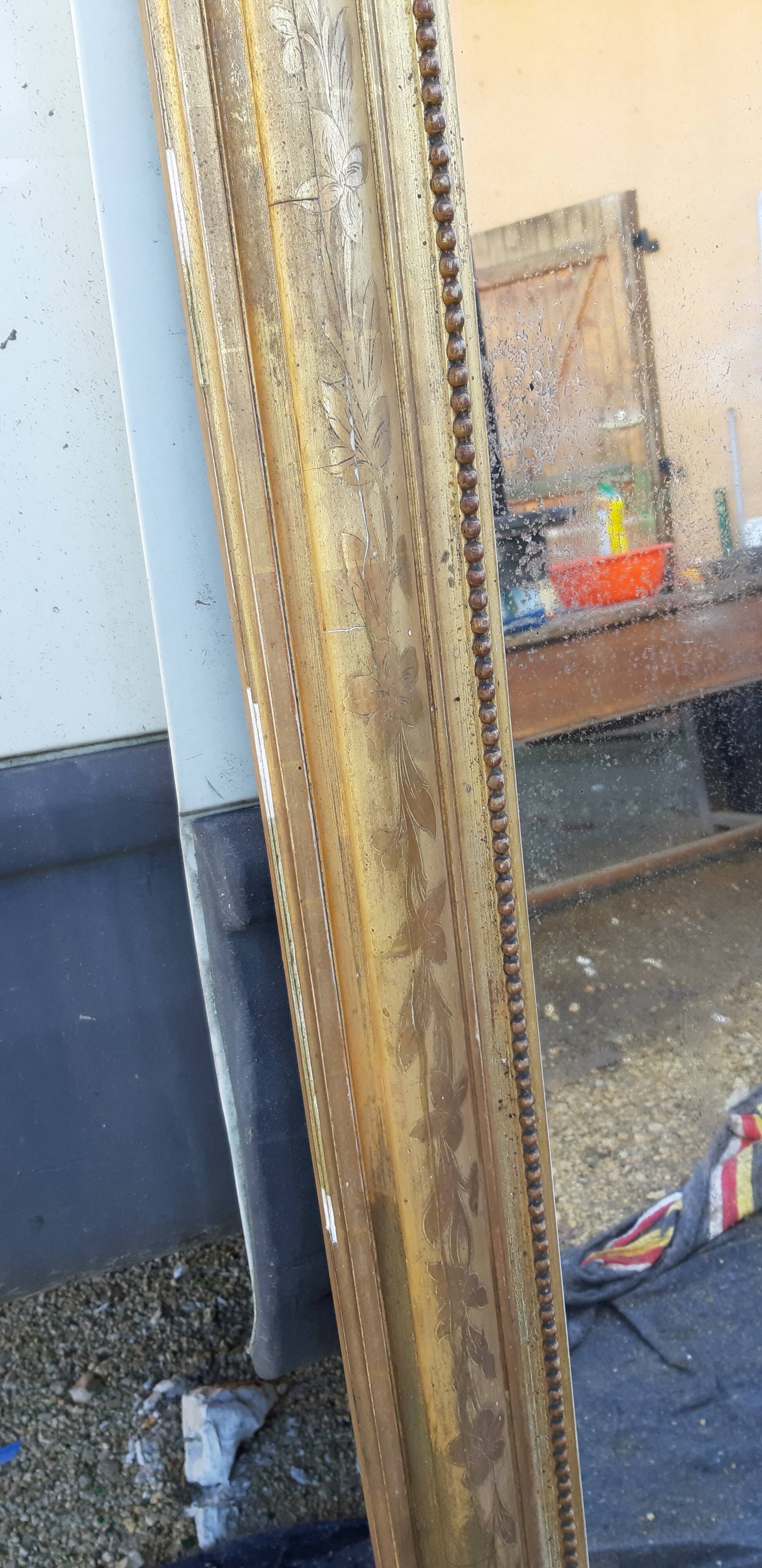 Mirror 19th , Wood and gilded stuk