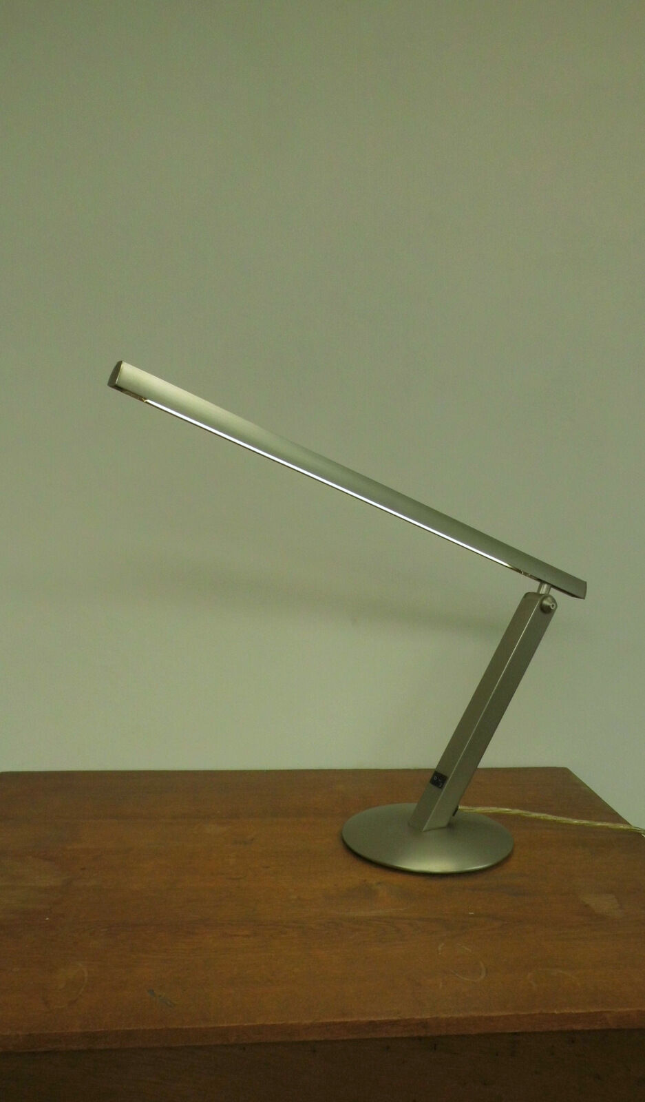 Lamp desk