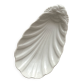 Small shell dish in old porcelain