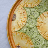 Serving dish with pineapple and kiwi glaze