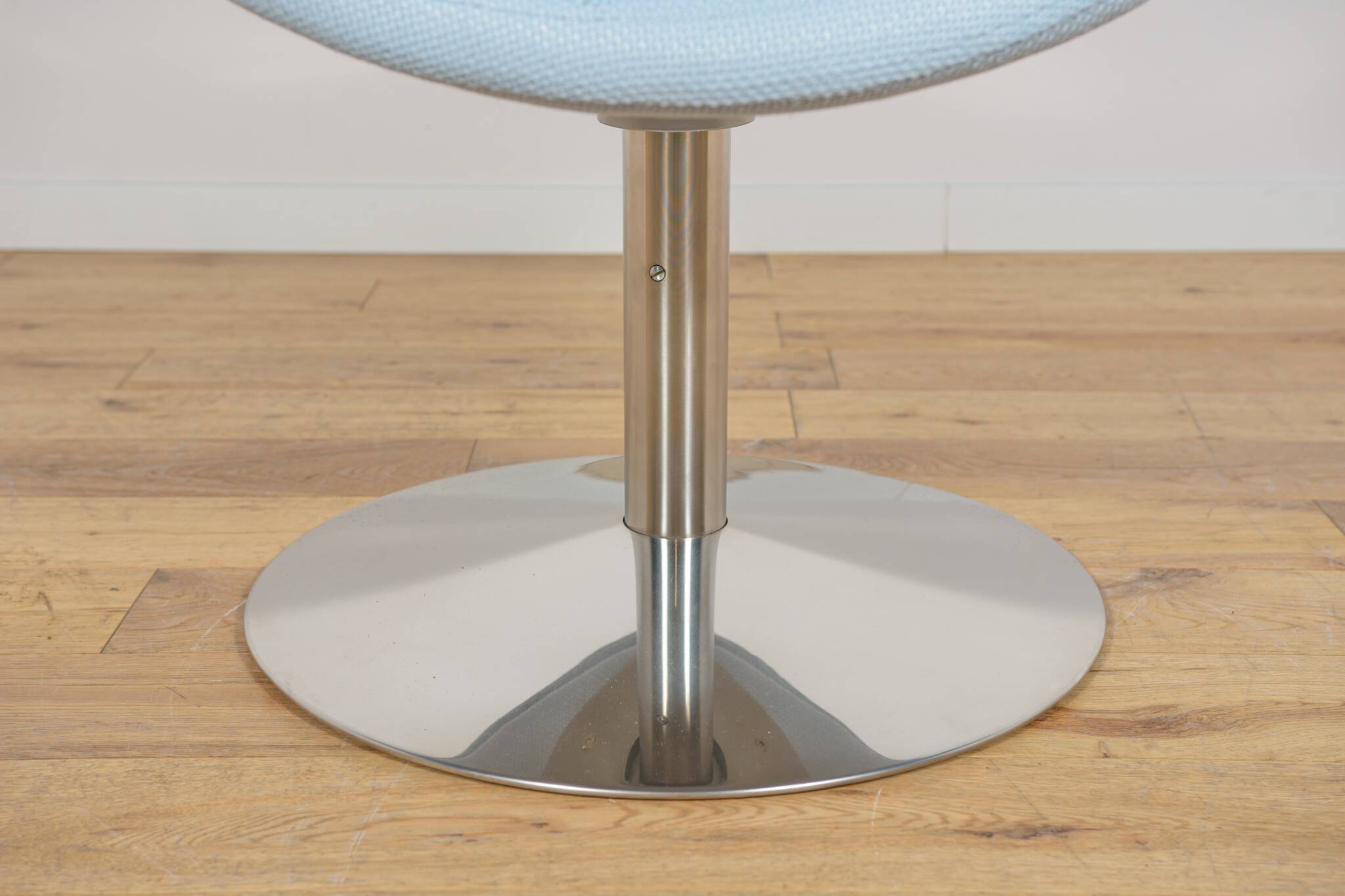 Model EJ 96 Apollo Chair by Peter Hjort Lorentzen & Johannes Foersom