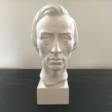 Romantic young man bust