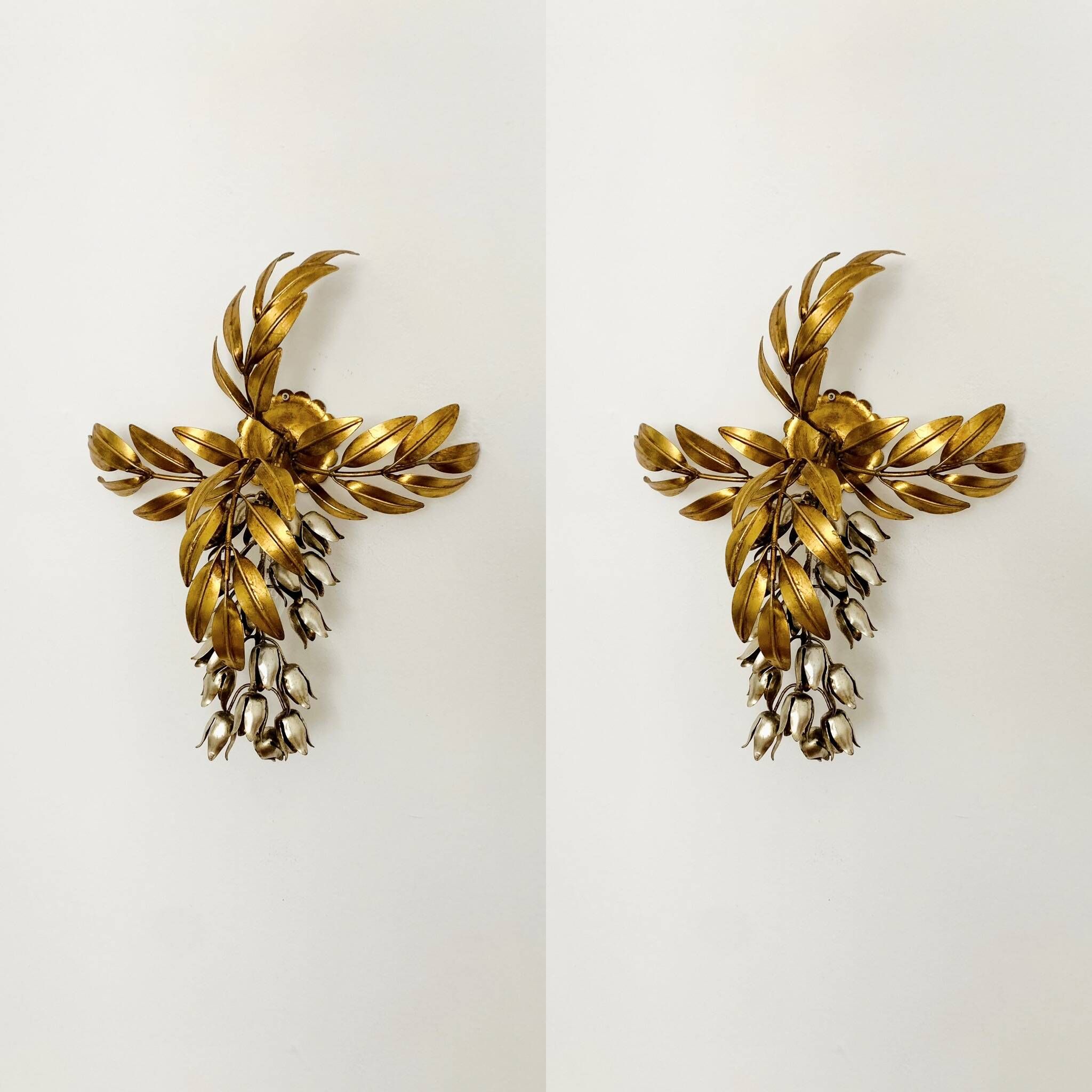 Set of 2 Amazing Italian Hollywood Regency Gilded Wall Lamps by Hans Kögl