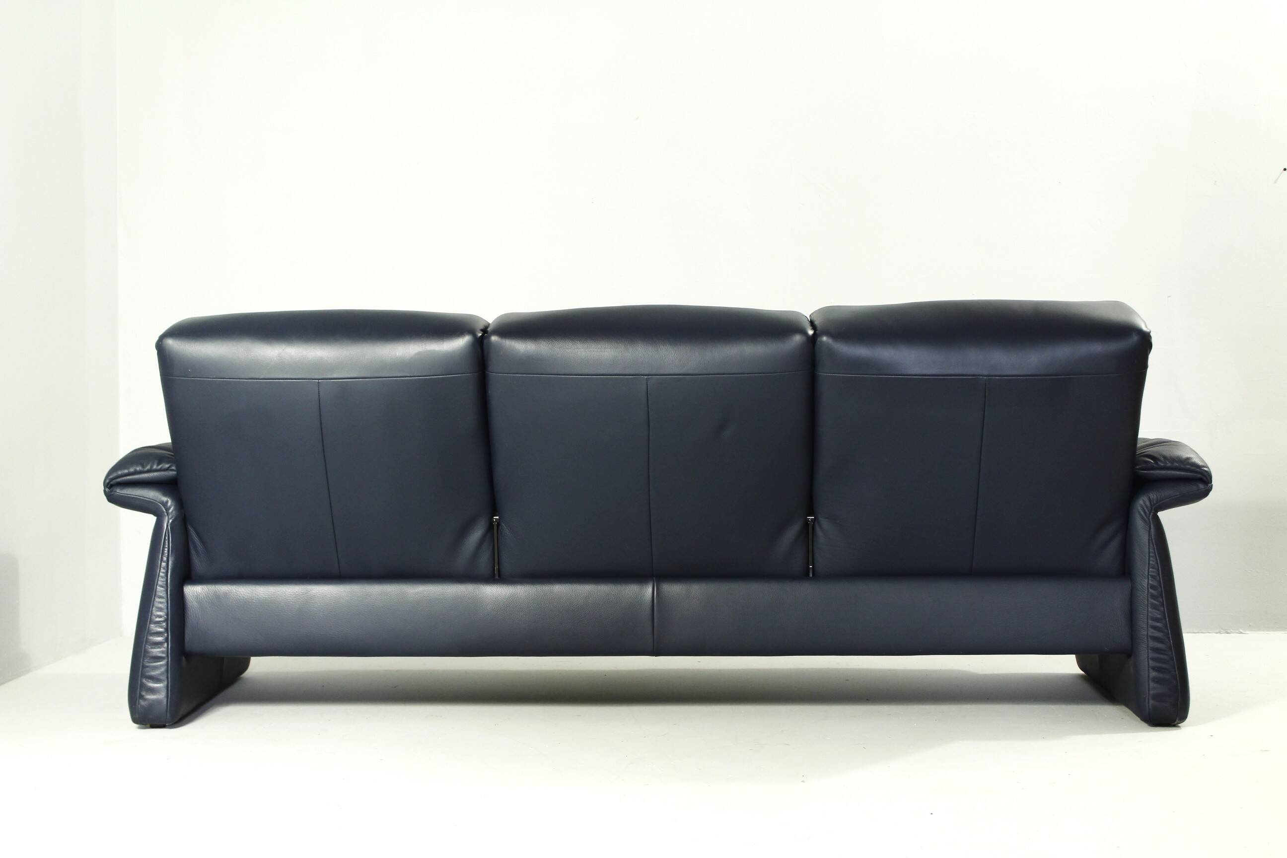 3-seater Leather Sofa Lugano by Erpo Int., Design 1985
