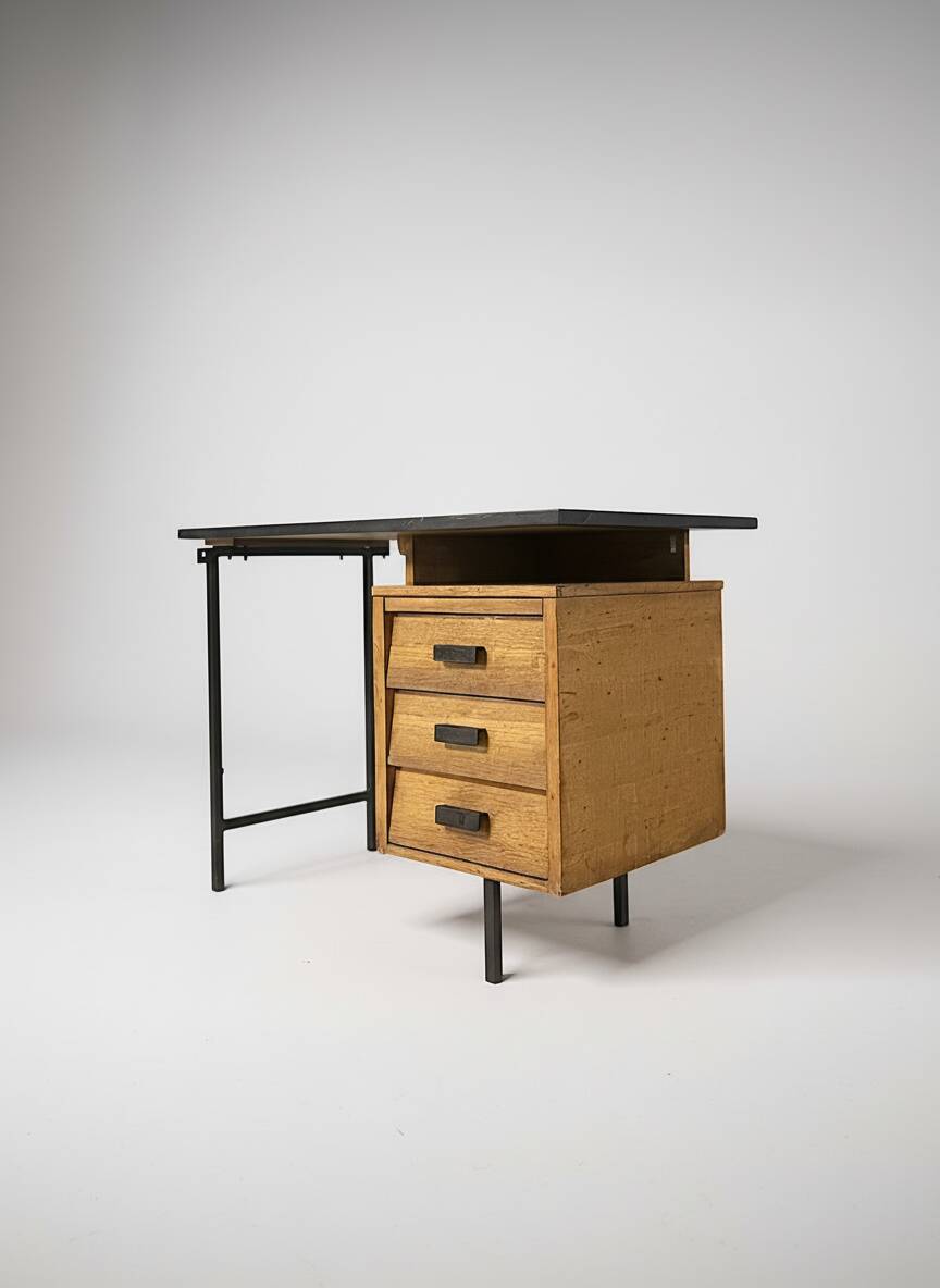 Desk Pierre Paulin model CM 172, year 60-70