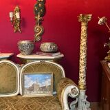 Italian Pedestal Column in White Lacquer and Gold Leaf