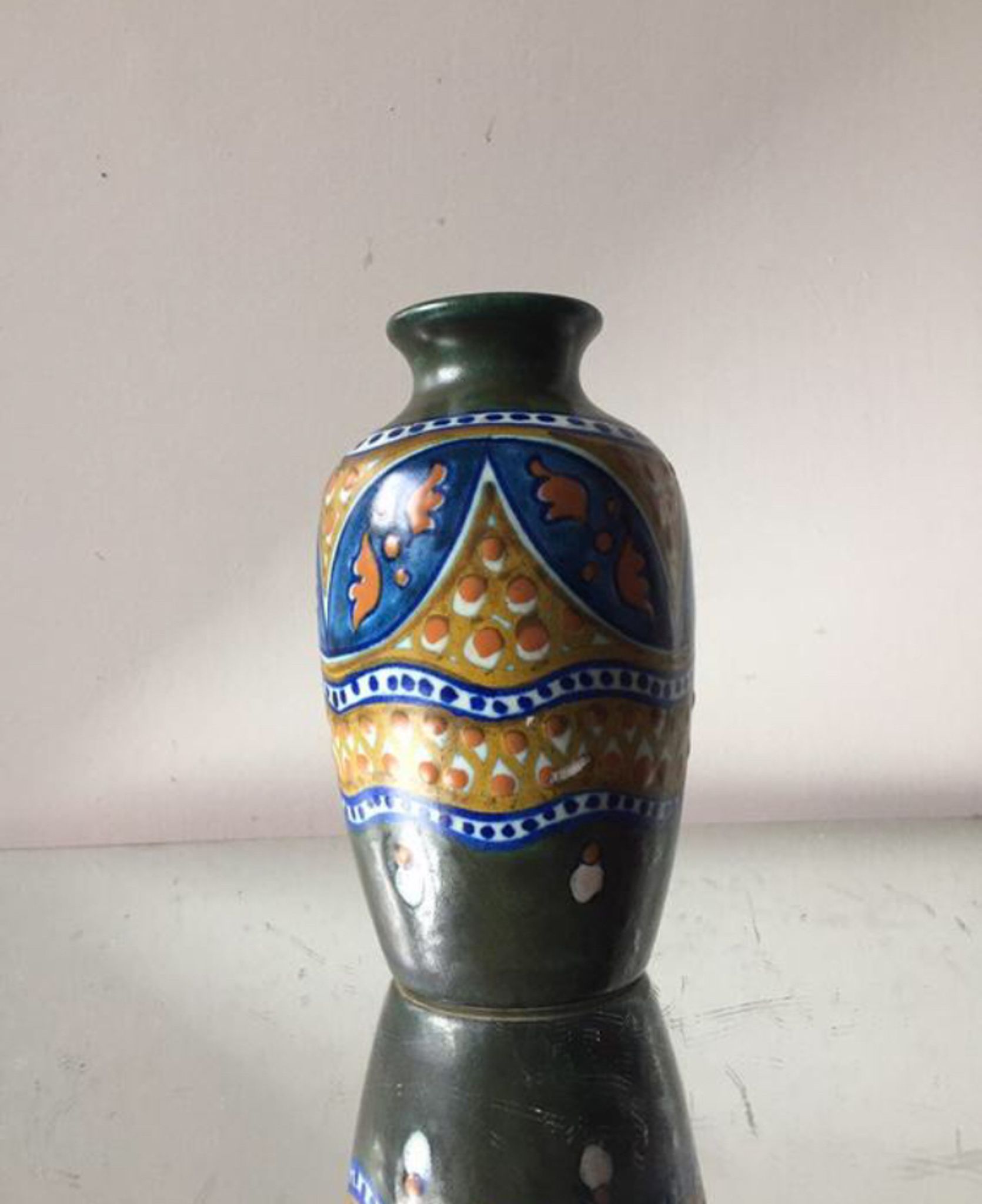Vase néerlandais Art Déco Gouda Massa Delft ware