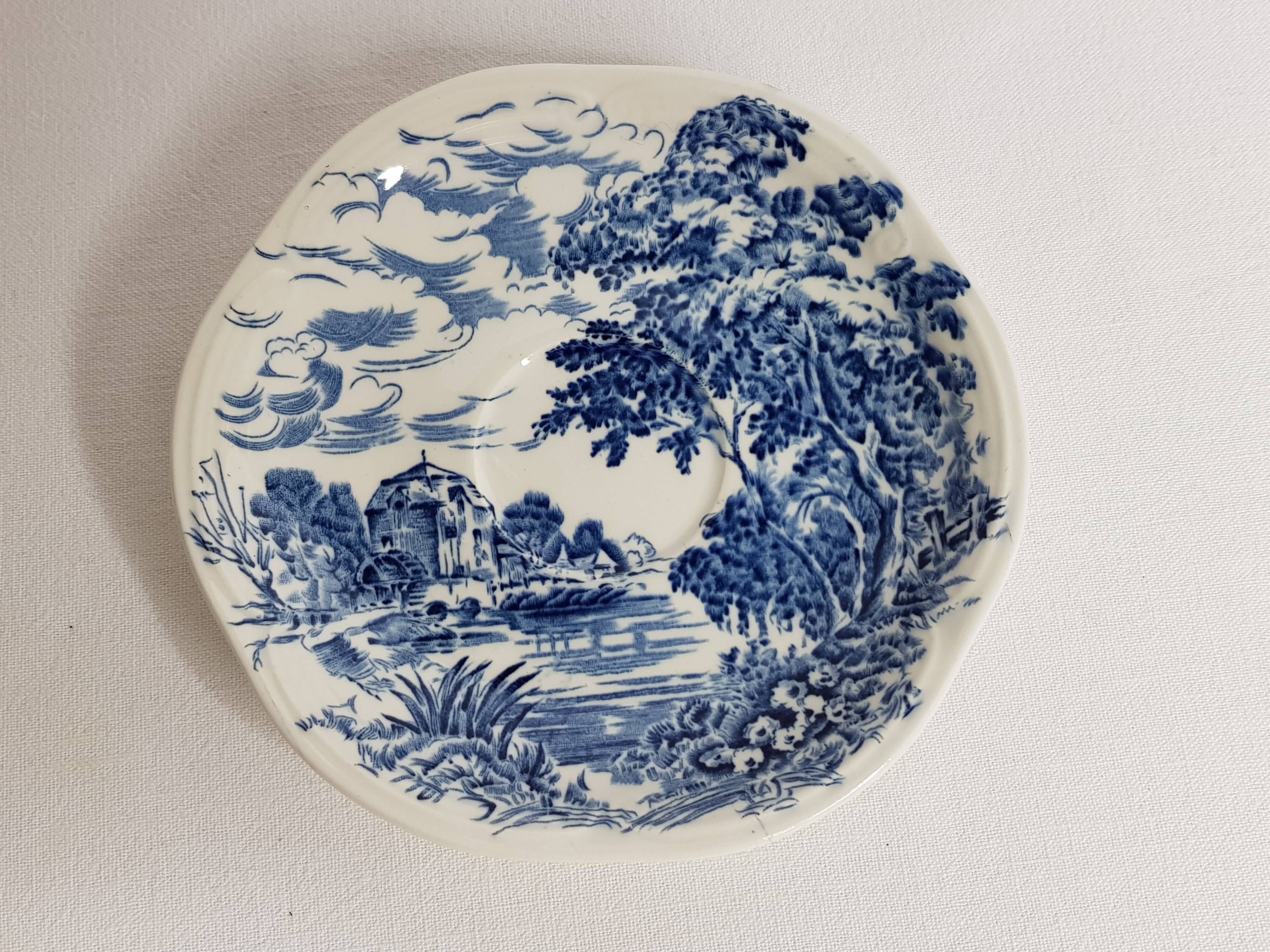 Tea set 6 cups and undercups Earthen Gien Wedgwood earthenware