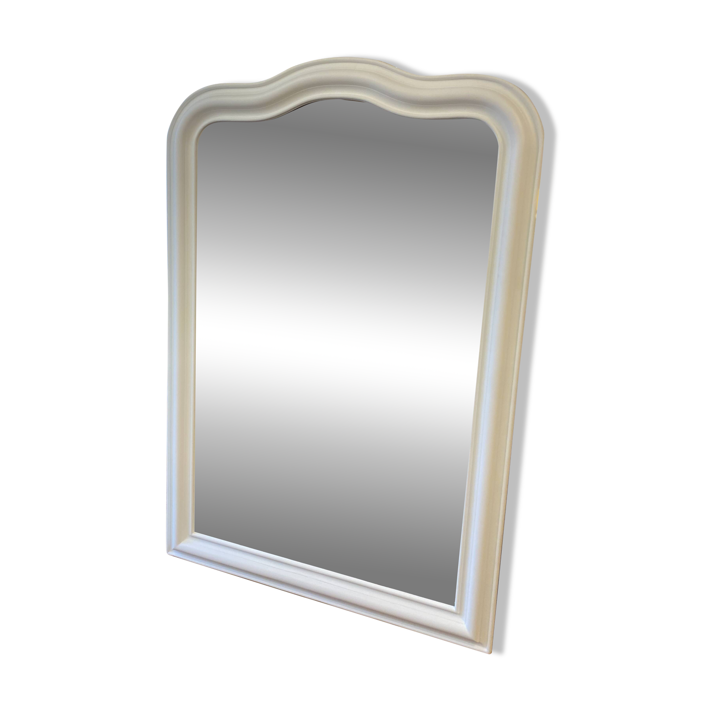 Louis Philippe mirror patinated in white by a lacquer artisan
