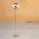 Vintage space age lamppost