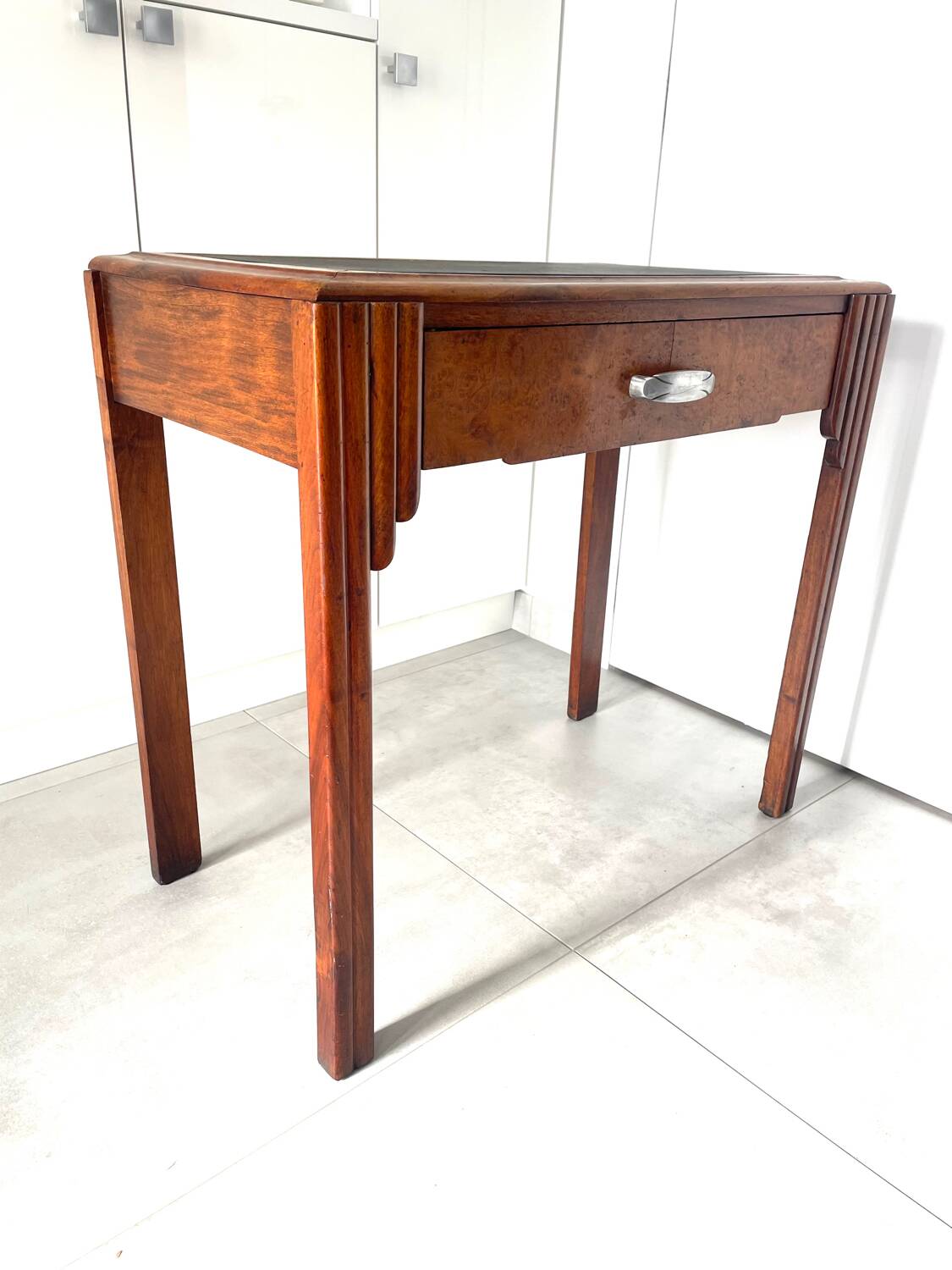Small Art Deco walnut desk 1925