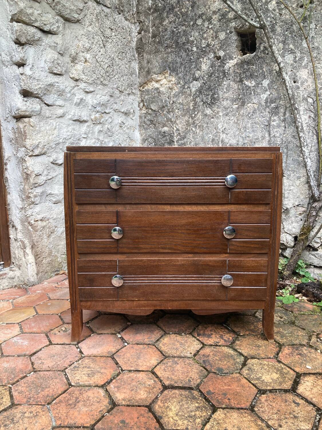 Vintage chest of drawers