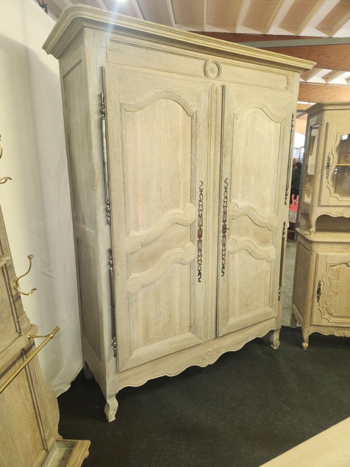 Lorraine cabinet 19th sanded and patinated