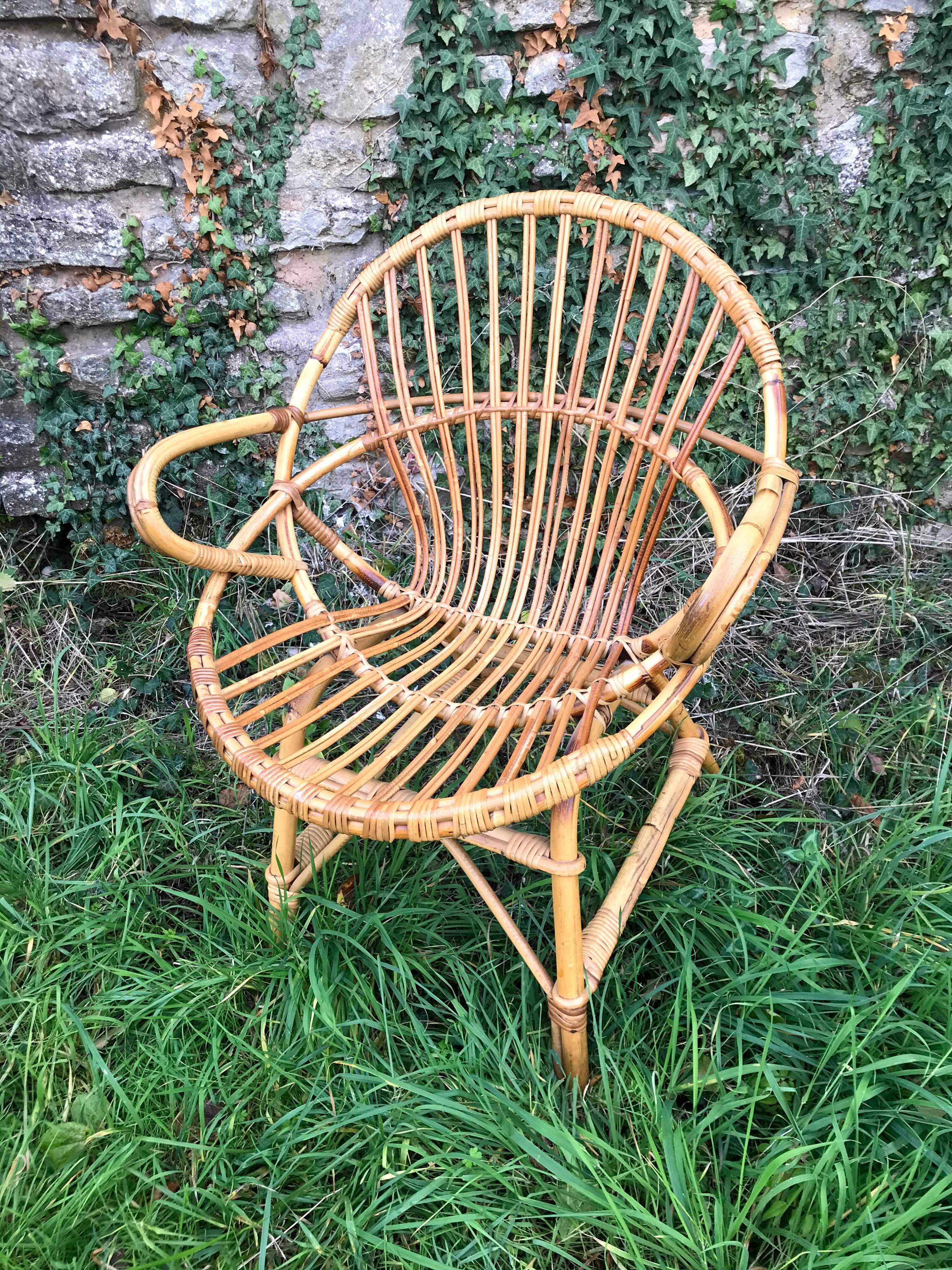 Fauteuil coquille rotin et bambou vintage des années 60