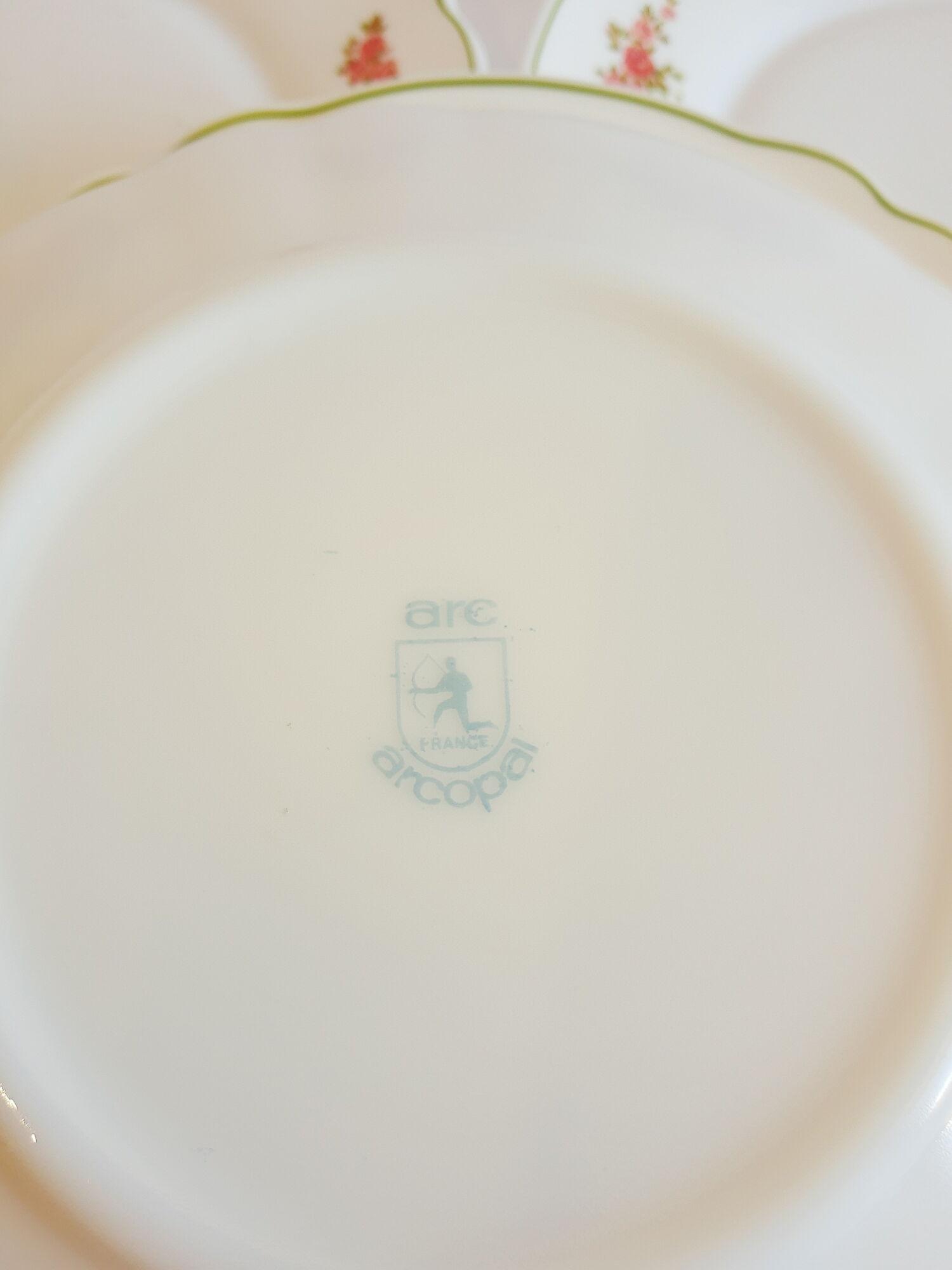 Set of 8 dessert plates opaline pink patterns Arcopal France Vintage