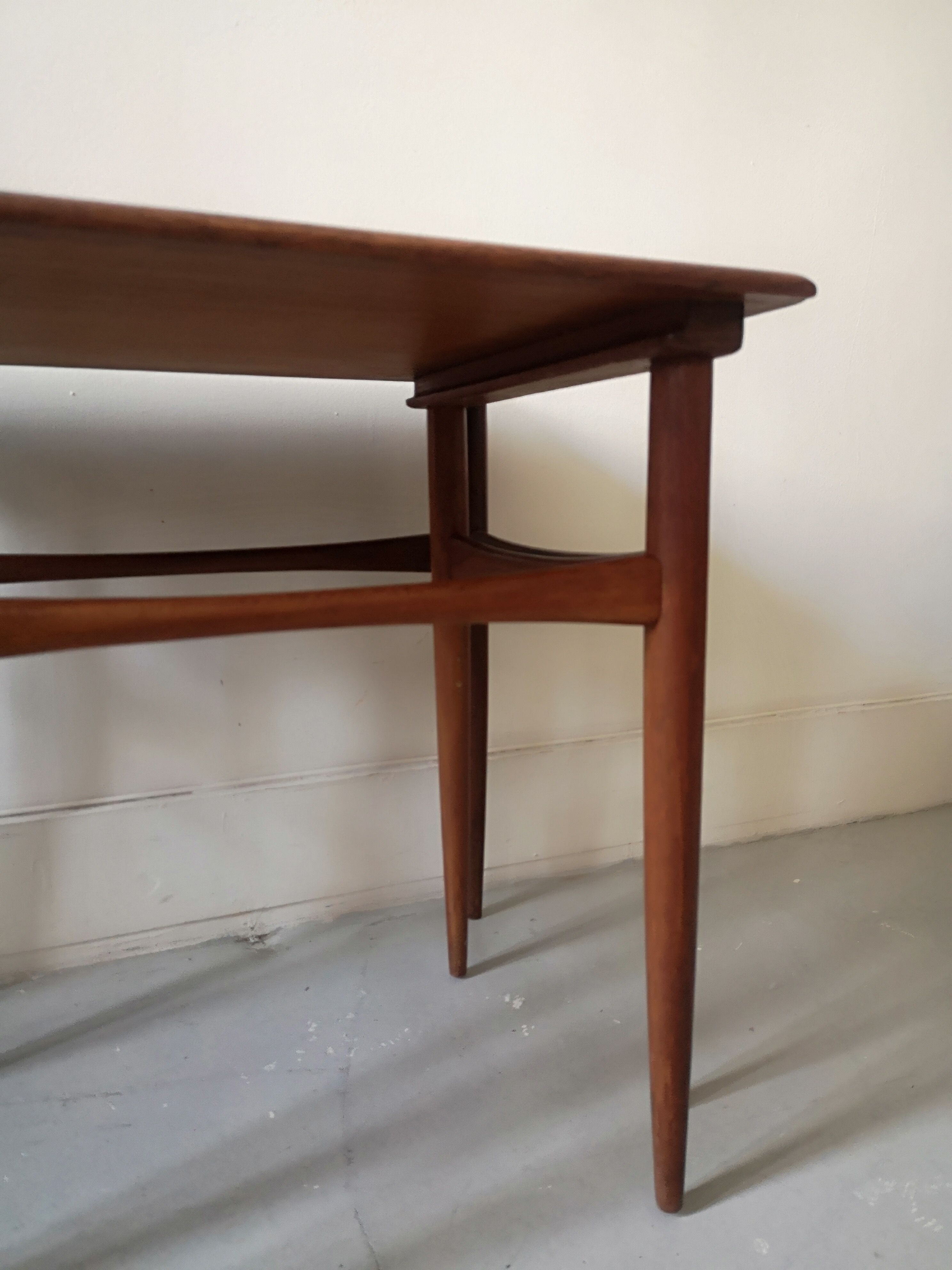 Table gigogne scandinave en teck veritable, 1970