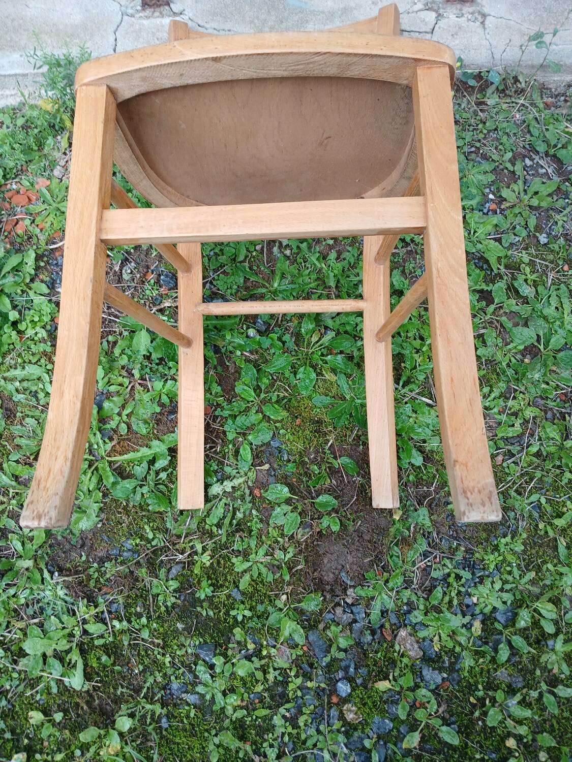 4 antique cups and saucers